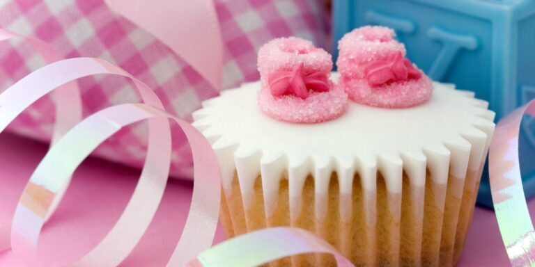 602fe74a2327a4f2b5cc55ab_baby-cupcake